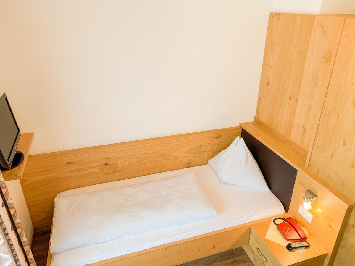 Hotel Montani Morter Ngoại thất bức ảnh