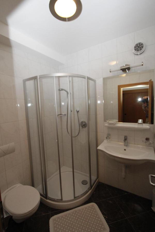 Hotel Montani Morter Ngoại thất bức ảnh